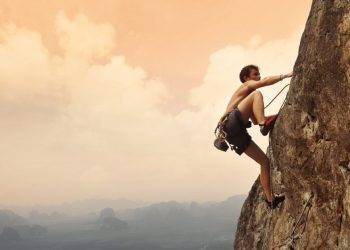 Người trưởng thành hãy hành động đi để có thể thay đổi cuộc sống tầm thường của bạn