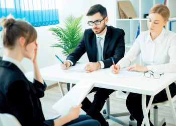 Bằng cách nào đó nhà tuyển dụng vẫn luôn “ẩn” đi mức lương khi chiêu mộ nhân tài