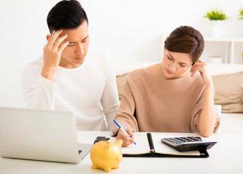 Vợ hay chồng quản lý tài chính không quan trọng bằng việc chi tiêu và tiết kiệm có kế hoạch rõ ràng