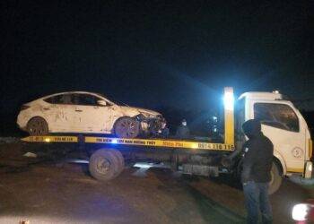 Người đàn ông lao ô tô xuống sông tử vong sau khi ăn lẩu với bạn mừng năm mới