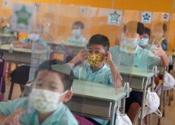 Vi sao can tiem tiem vaccine Covid 19 cho tre tu 5 11 tuoi lifehub.vn 2 Vì sao cần tiêm vaccine Covid-19 cho trẻ từ 5-11 tuổi? Vì sao cần tiêm vaccine Covid-19 cho trẻ từ 5-11 tuổi?