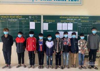 Nhóm 10 học sinh Quảng Bình ném đá "khủng bố" tàu hỏa SE7