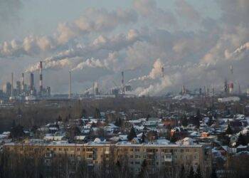 Chính thức: Mỹ ra lệnh cấm nhập khẩu dầu mỏ của Nga giữa căng thẳng Nga – Ukraine