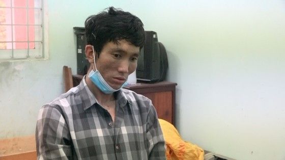 Bắt được nghi phạm dùng rựa cắt cổ đối phương tại Bình Phước