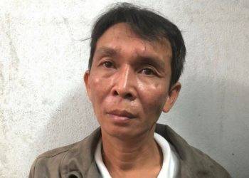 Cha hướng dẫn con trai 8 tuổi đi ăn trộm