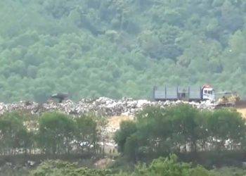 Mâu thuẫn tại bãi rác, người nhặt rác bị tài xế xe rác đâm tử vong