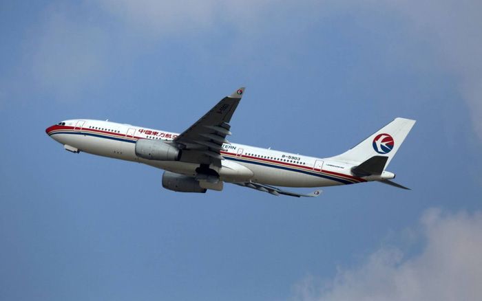Rơi máy bay Boeing 737 chở 133 hành khách ở Trung Quốc