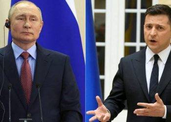 Tổng thống Ukraine yêu cầu Nga ngừng ném bom trước khi đàm phán vòng 2