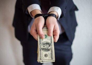 Khung hình phạt cao nhất cho hành vi “Lừa đảo chiếm đoạt tài sản” là gì?