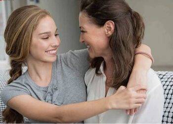 Chuyên gia tâm lý: Trẻ đang ‘tuổi ẩm ương’, cha mẹ nên làm 5 điều để chúng trở nên kiên cường, sau này ra đời không lo bị đào thải