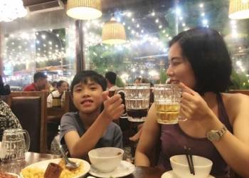 Nếu có con trai thì bố mẹ nên dạy ĐIỀU NÀY: Lớn lên cậu bé sẽ cực kỳ tâm lý, là mẫu người điểm 10 trong mắt nữ giới