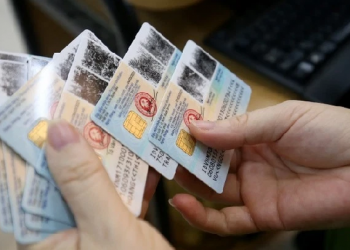 Bằng lái xe tích hợp CCCD, tài xế có cần phải xuất trình khi bị CSGT kiểm tra không?