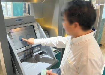 Nếu mất thẻ CCCD gắn chip thì có bị rút hết tiền trong tài khoản?