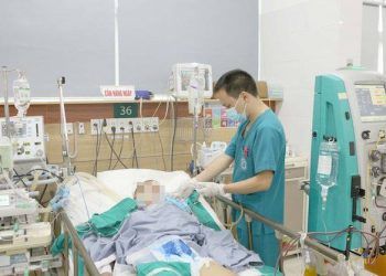 Ăn bánh trôi ngô, 1 bé tử vong, 4 người nguy kịch