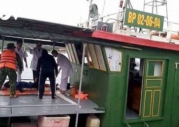 Đi lặn biển ở Hải Phòng, người đàn ông bị cá mập cắn nát chân