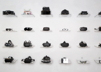 Hé lộ kính thực tế ảo mới của Mark Zuckerberg