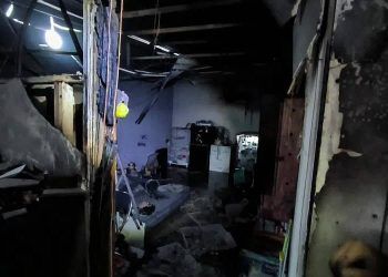 Hỏa hoạn thiêu rụi tiệm bánh tại TP.HCM lúc sáng sớm, giải cứu 11 nạn nhân mắc kẹt