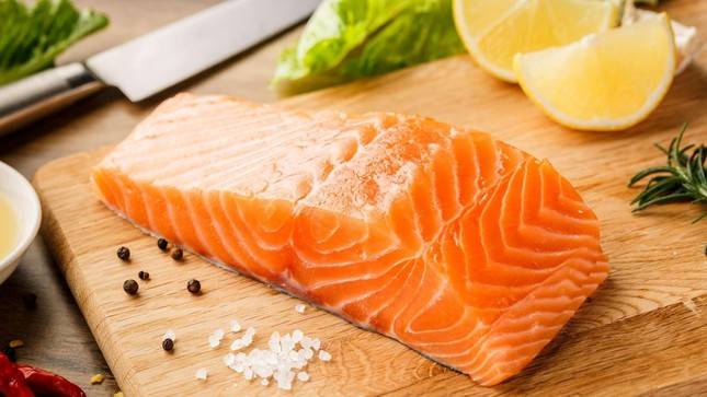 Những sai lầm khi ăn cá hồi khiến món ngon trở thành 'phế phẩm', mất sạch dinh dưỡng