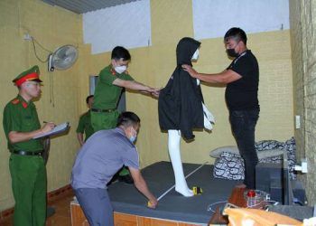 Thực nghiệm hiện trường vụ nữ sinh viên bị bạn trai đánh tử vong