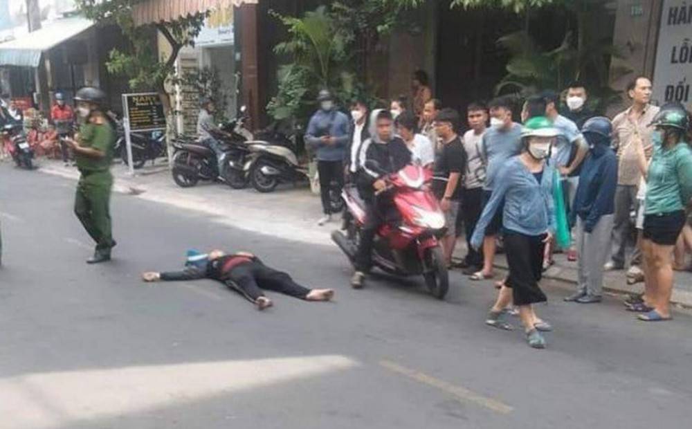 Vụ hỗn chiến kinh hoàng ở Đà Nẵng: Hai cha con bị thương nặng