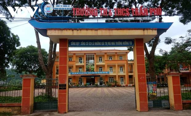 Yên Bái xử lý vi phạm vụ học sinh lớp 9 không đi học những vẫn có học bạ Yên Bái xử lý vi phạm vụ học sinh lớp 9 không đi học những vẫn có học bạ