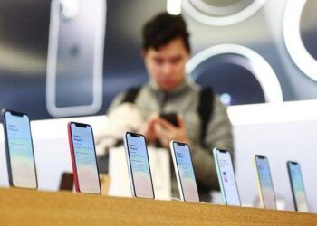 Apple loại bỏ khay SIM vật lý cho iPhone 14