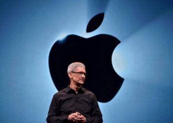 Apple vẫn kiếm bộn tiền khi cả thế giới khó khăn