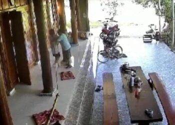 Chủ tịch UBMTTQ xã bị tố sàm sỡ nữ sinh 16 tuổi tại Thanh Hóa: 'Mục đích chỉ là để chúc mừng, động viên'