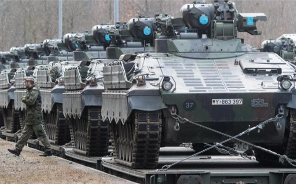 Đức thừa nhận cạn kho vũ khí viện trợ Ukraine