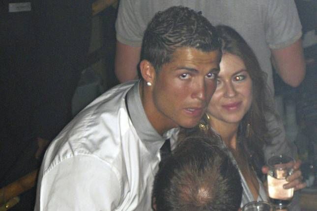 Hậu cáo buộc hiếp dâm, Cristiano Ronaldo bắt đầu hành động đòi bồi thường