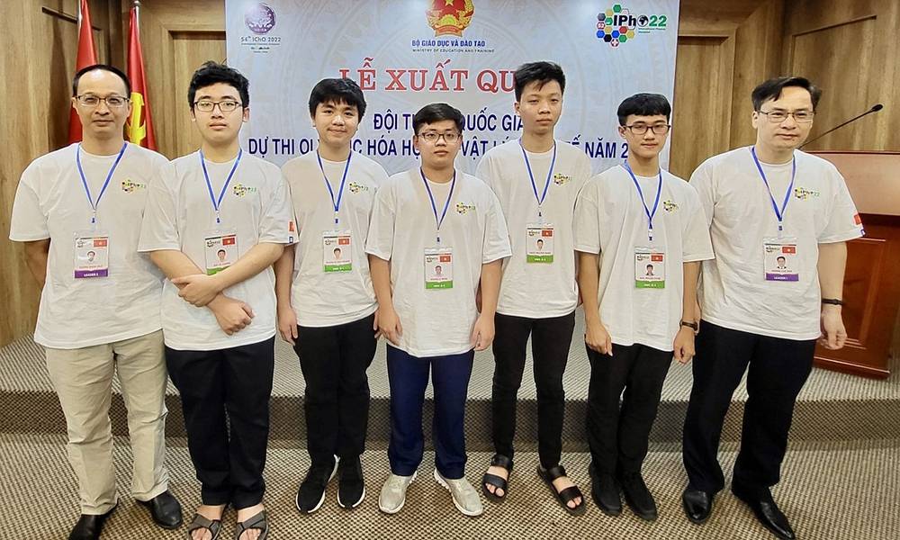 Học sinh lớp 10 đầu tiên đoạt huy chương vàng Olympic Vật lý quốc tế