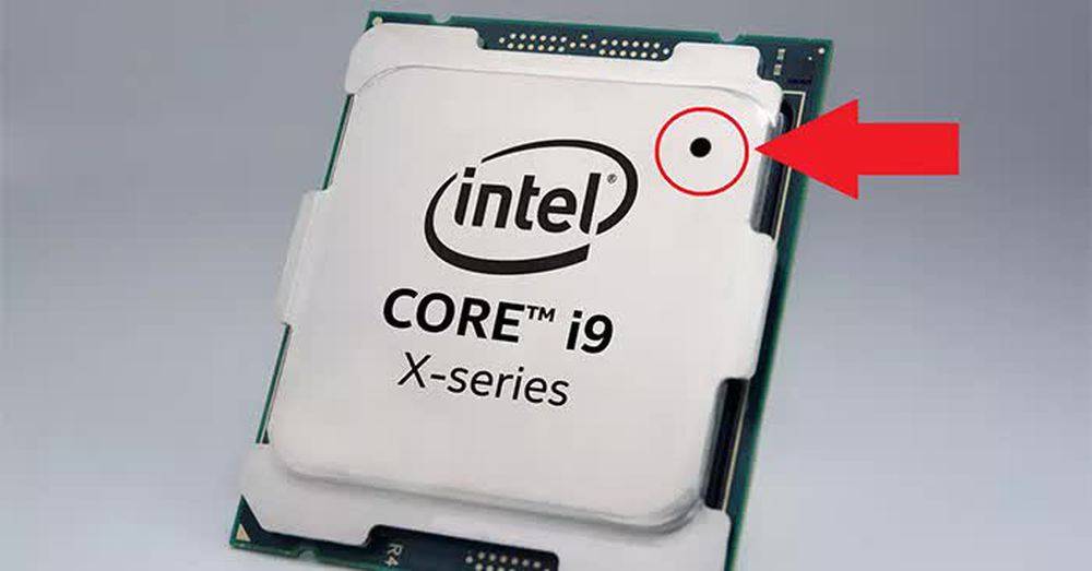 Hỏi khó: Cái lỗ trên nắp lưng CPU Intel có tác dụng gì?