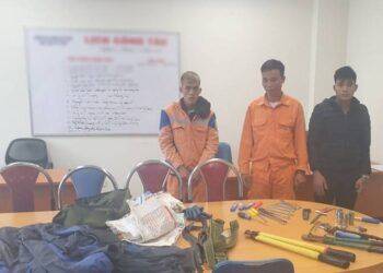 Lật tẩy những người giả thợ điện làm chuyện mờ ám tại TP HCM