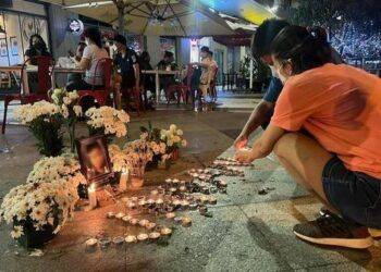 Người thân bé 8 tuổi bị mẹ ghẻ bạo hành tử vong đề nghị xét xử công khai