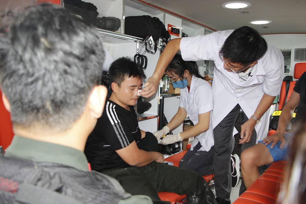 Nhóm người ở Nghệ An bắt giữ công an, tấn công 5 cán bộ bị thương