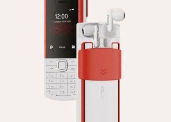 Nokia ra mắt điện thoại "cục gạch" tích hợp tai nghe không dây