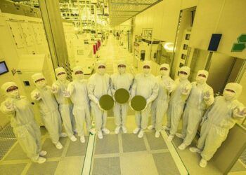 samsung phat trien bo nho do hoa dram co toc do xu ly nhanh nhat the gioi Samsung phát triển bộ nhớ đồ họa DRAM có tốc độ xử lý nhanh nhất thế giới Samsung phát triển bộ nhớ đồ họa DRAM có tốc độ xử lý nhanh nhất thế giới