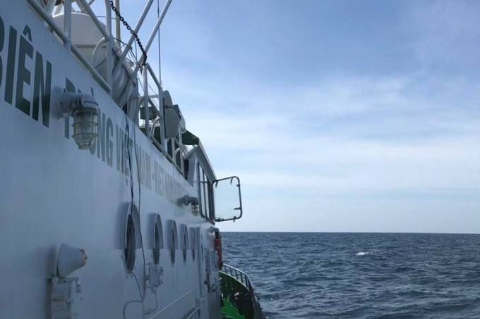Thêm 5 thuyền viên được cứu sau 12 ngày mất tích