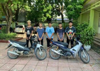 Truy nóng ổ nhóm “tuổi teen” dùng dao đi cướp tài sản