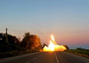 Ukraine dọa tấn công vào lãnh thổ Nga