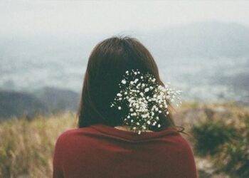 3 hành vi phụ nữ đừng dại dột mắc phải khi chia tay