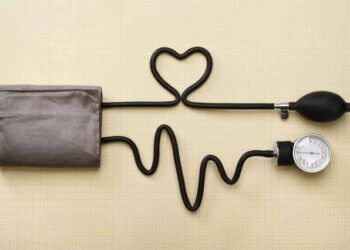 30 tuổi đã mắc bệnh tim mạch: Bác sĩ chỉ ra lý do, cảnh báo dấu hiệu nhận biết