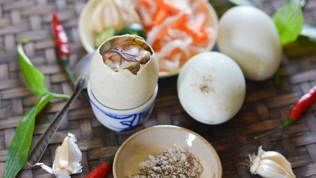 Ăn trứng vịt lộn phải tránh những đại kỵ này kẻo 