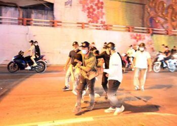 Cảnh sát 141 hóa trang trấn áp nhiều đối tượng ngổ ngáo, mang phóng lợn đi đêm