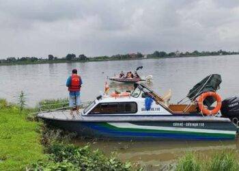 chi gai thieu nu 23 tuoi mat tich neu qua 49 ngay van khong tim thay em gai gia dinh toi Chị gái thiếu nữ mất tích bí ẩn chia sẻ: "Nếu qua 49 ngày vẫn không tìm thấy em gái, gia đình tôi sẽ lập bàn thờ vọng" Chị gái thiếu nữ 23 tuổi mất tích: "Nếu qua 49 ngày vẫn không tìm thấy em gái, gia đình tôi sẽ lập bàn thờ"