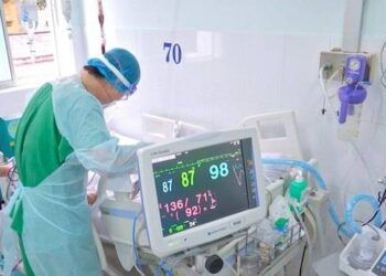 Chưa tiêm đủ vắc-xin, nhiều ca Covid-19 trở nặng, tử vong