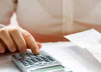 Cô gái tiết lộ cách sống ở thành phố chỉ với 1,5 triệu/tháng khiến dân tình tranh cãi dữ dội: 'Sống thế ai dám chơi cùng?'