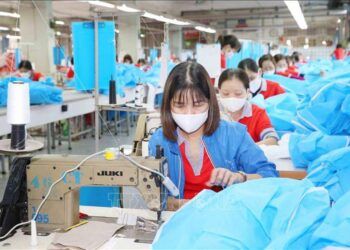 Khi nào giảm đóng BHXH 15 năm được hưởng lương hưu?