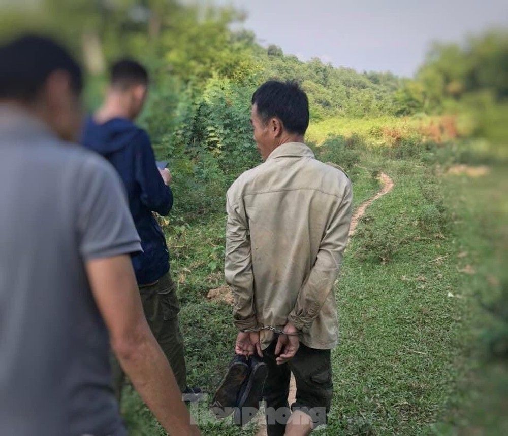 Mâu thuẫn tiền bạc, vác súng tự chế bắn người Mâu thuẫn tiền bạc, vác súng tự chế bắn người