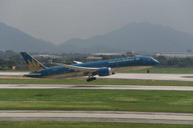 Máy bay Vietnam Airlines đi Nhật Bản quay đầu về nơi khởi hành để cấp cứu cho hành khách 10 tuổi